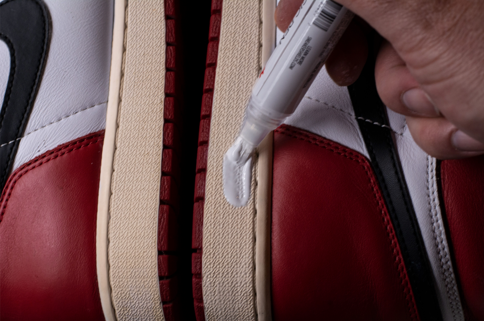 Combo Pack - Magic Pens - White & Black